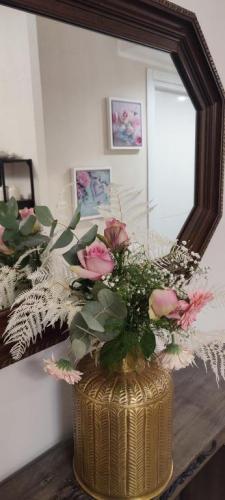 2 Bedroom Gem Near Milano Centrale Fast Wi Fi Kademy House Værelse billede