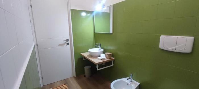 2 Bedroom Gem Near Milano Centrale Fast Wi Fi Kademy House Værelse billede